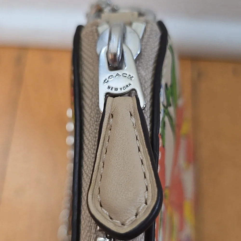 Coach, Nolita 19, Wildflower Print, Leather Beige, EUC, W's 8"W x 4.5"H x 2"D - Picture 10 of 16